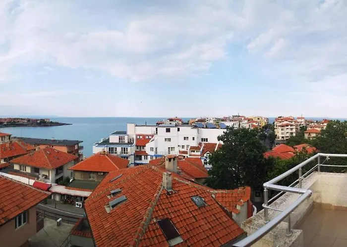 Petrovi بيت ضيافة