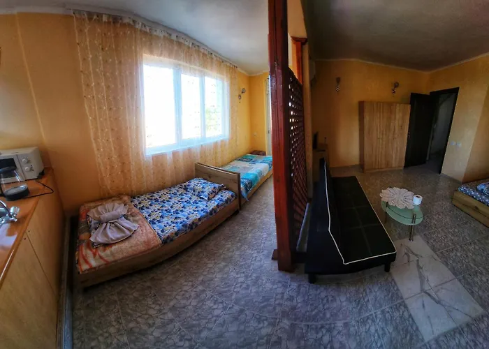 Petrovi بيت ضيافة